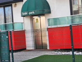 Farabi Hastanesi Japon Parkı Yanında Cadde Üzerinde 1+1 Daire