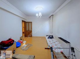 Ataköy Migros Kavşağında 3+1 Satılık Fırsat Daire...!