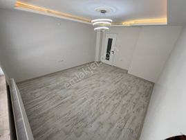 Fırsat Çiçekli Mahallesinde Genç Binada 2+1 Yapılı Yüksek Giriş