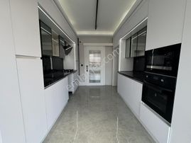 Çiftçioğullarından▃kapalı Otoparklı G.odalı Lüx Yapılı Geniş 4+1