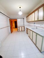 Basın Cadde Üzerinde 3+1 Orta Kat Bağımsız Salon Yapılı Daire