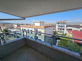 Merkezde Eski Doğum Evi Yanı Kiralık Bakımlı Daire