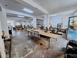 Derince Denizciler Caddesi Üzeri Satılık İşyeri Ve Arsası