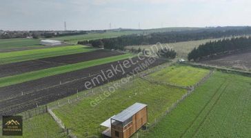 Silivri Seymen 1.000m2 Yola Cephe Tel İle Çevrili Satılık Tarla