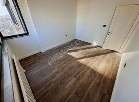 Hilal Mah. Docs Vadi Sitesi Şehir Manzaralı Kiralık 4+1 Daire