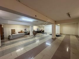 Buca Fırat Mah 285 M2 Satılık Dükkan