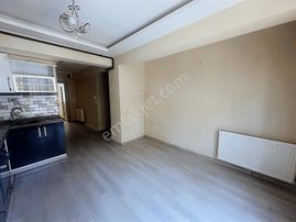 Aydın Mahallesin'de Doğalgazlı. 1+1 Satılık Daire