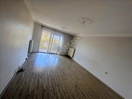 Tahsin Yazıcı Mah 135 M2 Çift Cephe Doğalgazlı Satılık Daire