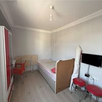 İnal Emlaktan Emekte Eşyalı Kiracılı Satılık 5+1 160 M2 Tek Tapu Çift Apart