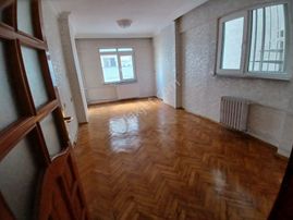 Güngören Cömertkent Sitesi Kiralık Daire