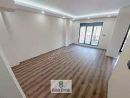 Denizden Akçayda Lüx Tasarım Geniş Verandalı Satılık 4+1 Tripleks Villa.