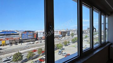 Beşevler İzmir Yoluna Cephe Tabela Değeri Yüksek Kiralık Ofis