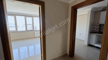 Beşevler İzmir Yoluna Cephe Tabela Değeri Yüksek Kiralık Ofis