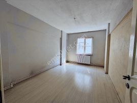 127 M² Müstakil Yaşam: Millet Mahallesinin Kalbinde!