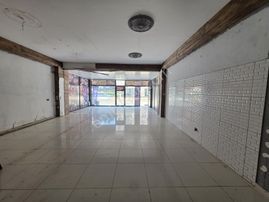 Millet Mahalle'sinde Derya Cadde'sine Cephe 88 M² Satılık Dükkan