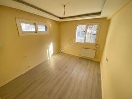 Acill Buca Çamlık Mah.de Uçanyol Yanı 2+0 50m2 Ayrı Mutfak D.gazlı Satılık Daire