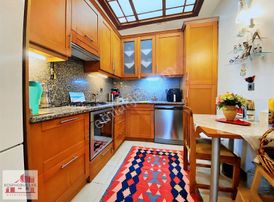 Sarıyer Büyükdere'de Manzaralı Bahçeli Müstakil