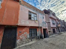 Gülbahçesi 3 Katlı Satılık Müstakil Ev