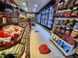 Alsancak Kordon'da Devren Karlı Tekel Bayi