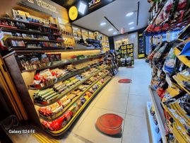 Alsancak Kordon'da Devren Karlı Tekel Bayi