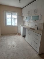 Hakem Emlak'tan Yüreğir'de Kozan Yoluna Yürüme Mesafesinde Kiralık Müstakil Ev