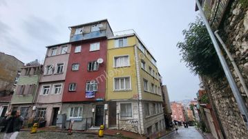 Fatih Balat Satılık 6 Katlı Deniz Manzaralı Bina