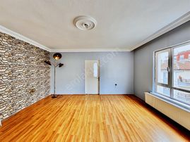 ▃çiftçioğullarından▃merkezde Ara Kat Güney Cephe 3+1 Daire