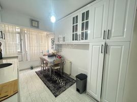 Taner'den Sokullu Caddesinde 3+1 Önü Açık Arakat İçi Yapılı Bakımlı Daire