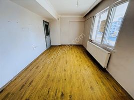 Sarsılmaz'dan Yeşiltepe Mah.kombi Petekli Y.giriş Fırsat Daire !