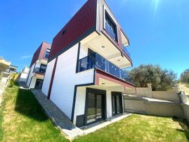 🟥aktif'ten Burhaniye Huzurun Ve Sessizliğin Adresi Pelitköy'de Satılık 4+1 Villa 🟥