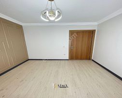 Sima Yapıdan Site İçerisinde Güvenlik, Otoparklı 3+1 135m2 Daire