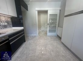 Poyraz'dan Suadiyede Bağdat Caddesine 3. Binada Balkonlu 3+1