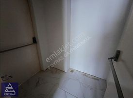 Poyraz'dan Tek Yetkili Erenköy Divanın Sokağında 3+1 Satılık