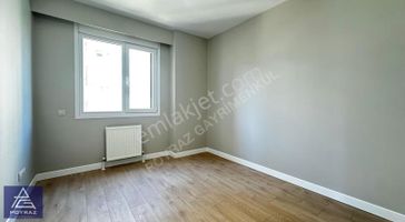 Poyraz'dan Suadiyede Bağdat Caddesine Yakın Balkonlu 140 M2 3+1