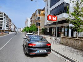 ***çapakçur Emlak'tan Kurumsal Kiracılı Satılık Dükkan