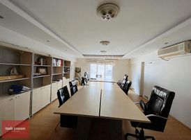 Gebze Yeni Çarşı Hüseyin Ağa İş Merkezinde Satılık 2+1 Büro&ofis