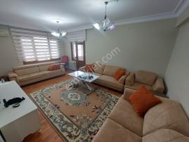 Mertcan Dan Uğurmumcu Mah Site İçinde 2+1 Arakat - Kapalı Balkonlu