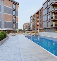 Ulucan'dan İnegöl Mobilyum Avm Civarı Lüks Havuzlu Site İçi 1+1