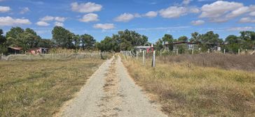 Kapaklı Karlı Mahallesi De Satılık Tarla 869 M2