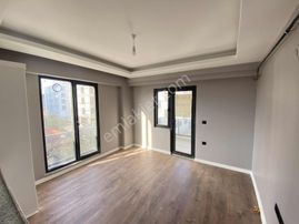 E.g.a'dan Cumhuriyet Final Okulu Yakını Sıfır 1+1 !!!