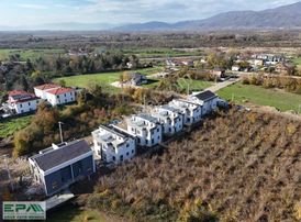 Epa Uğur'dan Sarayyerinde Satılık Triplex Çatı Katlı Villa