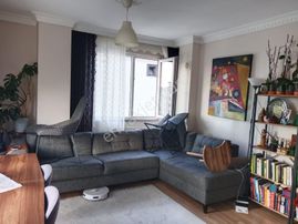 Kartal Esentepe De Cadde Üzeri 2+1 Daire