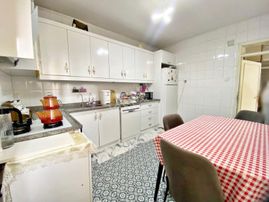 Şehitkamil Devlet Hastanesine Yürüme Mesafesinde Satılık Müstakil Bina