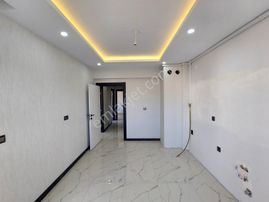 Tuzlugölde Site İçinde Aydınlık Lüks 3+1 Satılık Daire