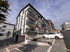 Cb Erva'dan İncek Taşpınarda 1+1 Full Eşyalı Kiralık Daire