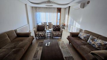 Saim Çıkrıkçı Caddesi Üzeri Genç Binada Geniş 3+1 Satılık Daire