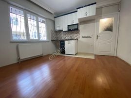 Avrupa Emlak Tan Esenler Oruç Reis Mh 60m² 1+1 Amerikan Mutfaklı Yüksek Giriş,oruç Reis Metroya 3 Dk