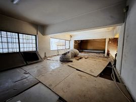 Balçova Ata Caddesi 148 M² Satılık Dükkan İşlek Konum