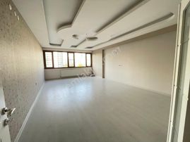 Şehir Hastanesi Civarında Lüx Havuzlu 4+1 Acill Satılık Fırsat Daire