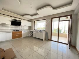 Şehir Hastanesi Civarında Lüx Havuzlu 4+1 Acill Satılık Fırsat Daire